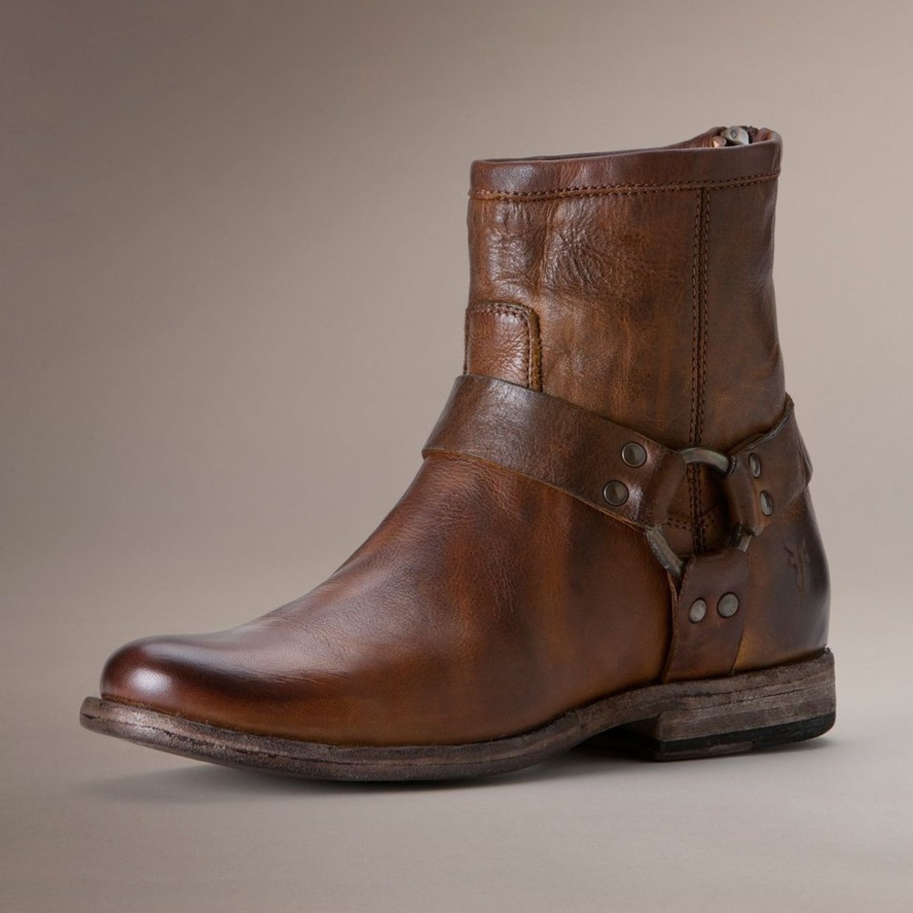 Frye Phillip harness short boot